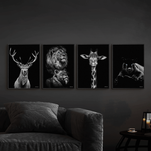 Kronhjort-Power-Couple-Giraf-Puma-Sorte-Plakatrammer