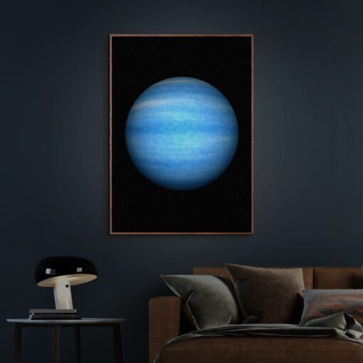 Neptun-Plakat-Mørk-Eg-Plakatramme